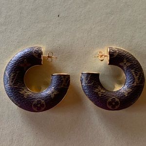 Louis Vuitton earings